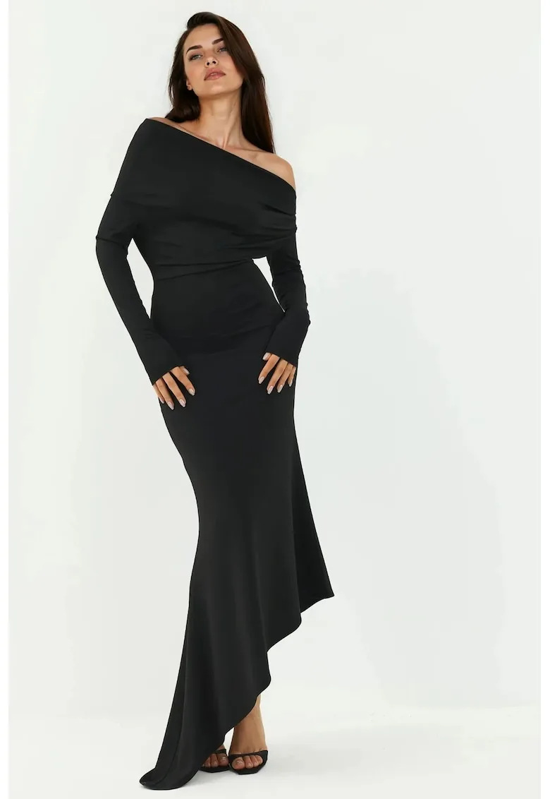 Maxi - Femei - Rochie maxi eleganta - mulata - cu decolteu tip barca - Negru -