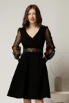 Rochie Adria neagra cu maneci lungi cu broderie