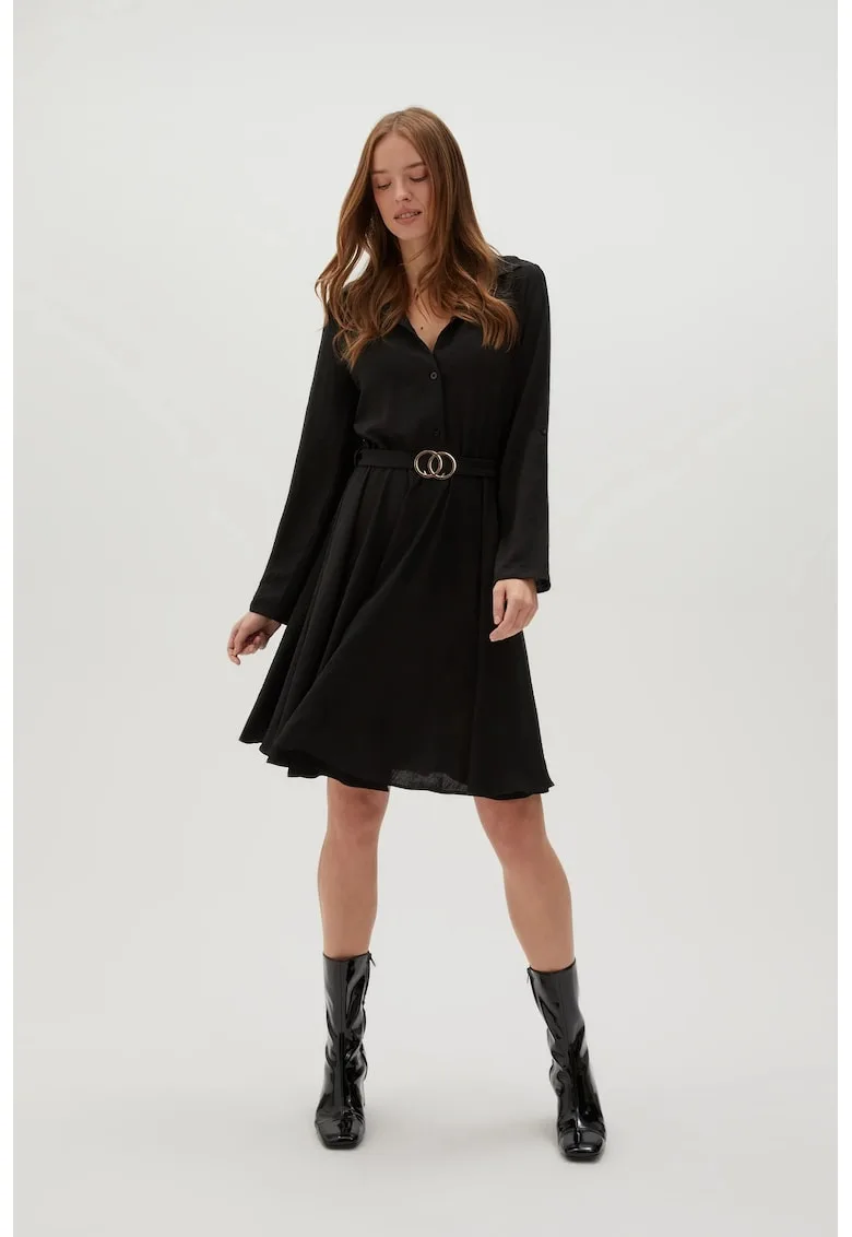 Rochie Camasa cu Cureaua Eleganta Neagra