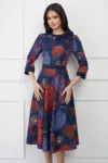 Rochie DY Fashion bleumarin cu imprimeu floral rosu si funda la decolteu