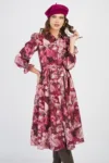 Rochie DY Fashion bordo cu imprimeuri roz si nasturi