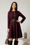 Rochie DY Fashion din stofa velur magenta cu fermoar metalic decorativ și inserții din piele