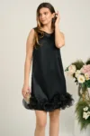 Rochie DY Fashion eleganta din satin neagra cu flori maxi din organza