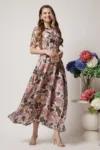 Rochie DY Fashion eleganta din voal bej cu imprimeuri florale roz si fir lurex