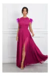 Rochie DY Fashion lunga magenta din tull cu pene la umeri