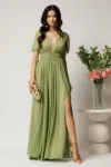 Rochie DY Fashion lunga verde fistic din voal in clos cu strasuri si tull la decolteu
