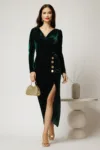 Rochie DY Fashion lunga verdea din catifea cu slit si nasturi decorativi