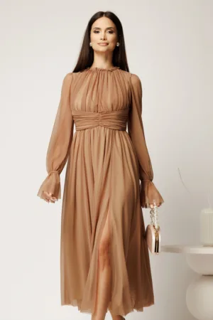Rochie DY Fashion midi bej din tulle fin in clos cu crapatura pe picior