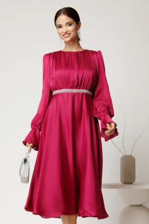 Rochie DY Fashion midi fucsia din voal satinat in clos cu perle in talie