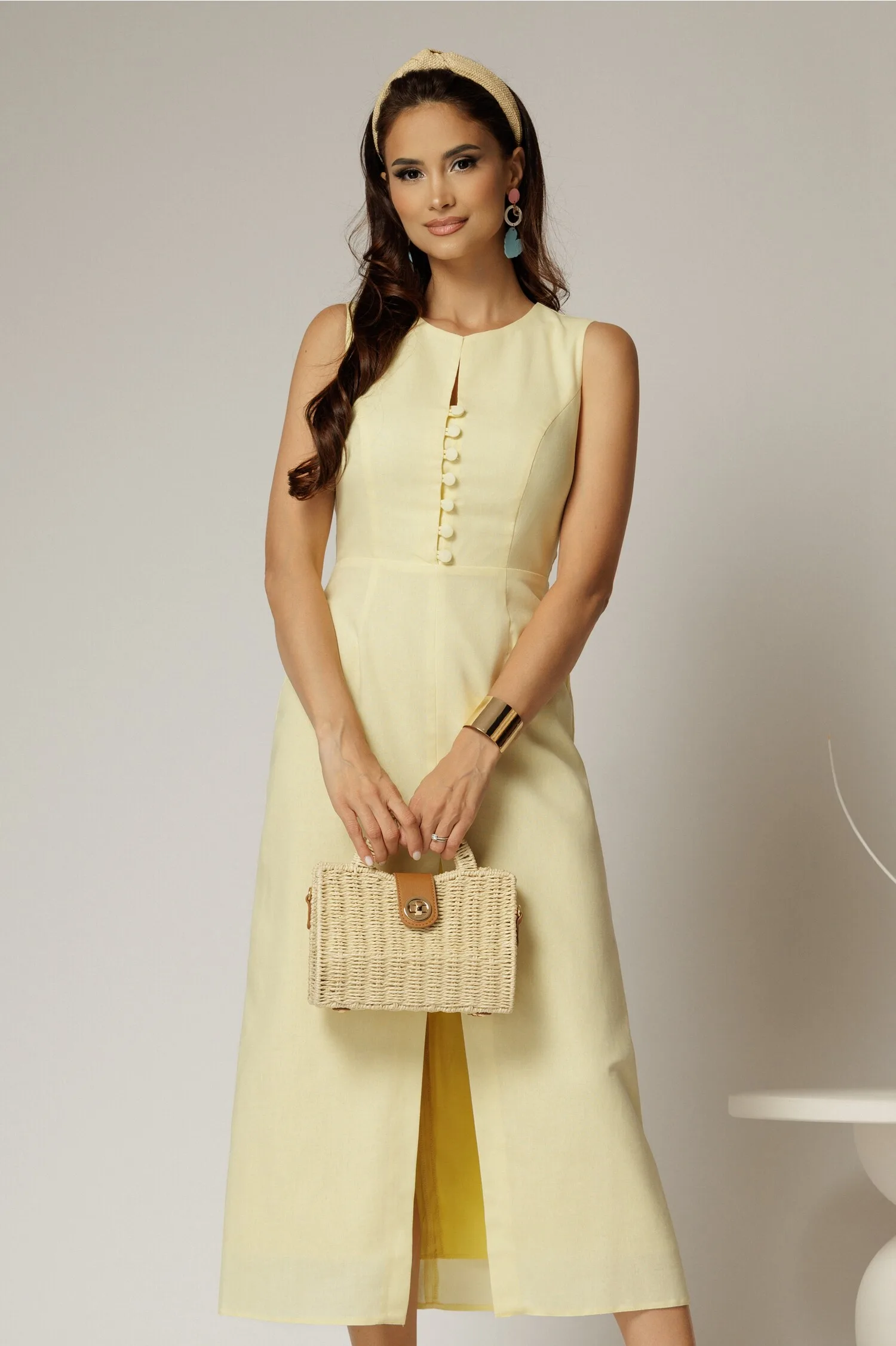 Rochie DY Fashion midi galbena din in cu nasturi pe bust fara maneci
