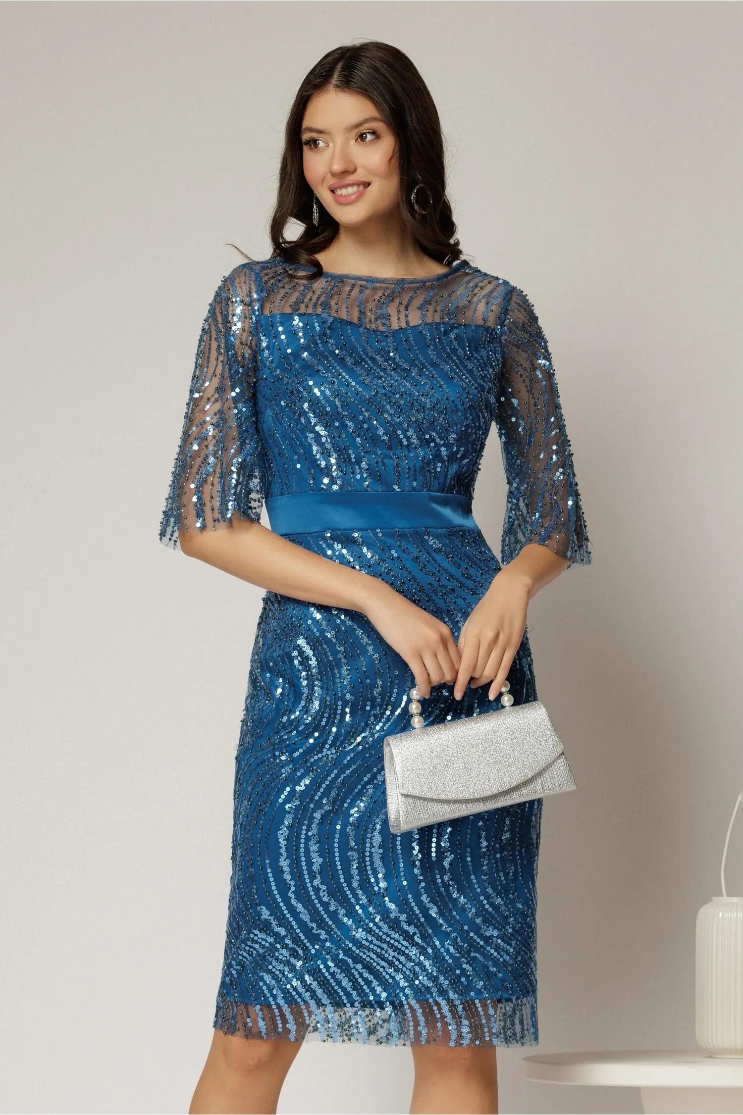 Rochie DY Fashion midi turcoaz din paiete si margele elegante