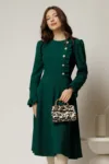 Rochie DY Fashion midi verde cu nasturi si volanase la bust