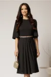 Rochie DY Fashion neagra din crep cu pliuri pe fusta si banda in talie