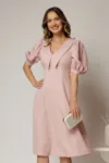 Rochie DY Fashion roz in clini cu guler ascutit si maneci scurte bufante