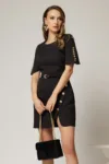 Rochie DY Fashion scurta neagra cu nasturi pe maneci si fusta