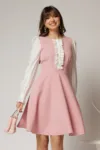 Rochie DY Fashion scurta roz cu maneci lungi din poplin si volanase