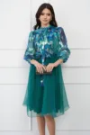 Rochie DY Fashion turcoaz cu fusta din organza si imprimeu la bust