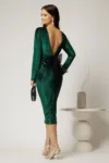 Rochie DY Fashion verde din catifea cu paiete si funda maxi la spate