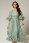 Rochie DY Fashion verde mint din voal creponat cu volanase si decolteu in V