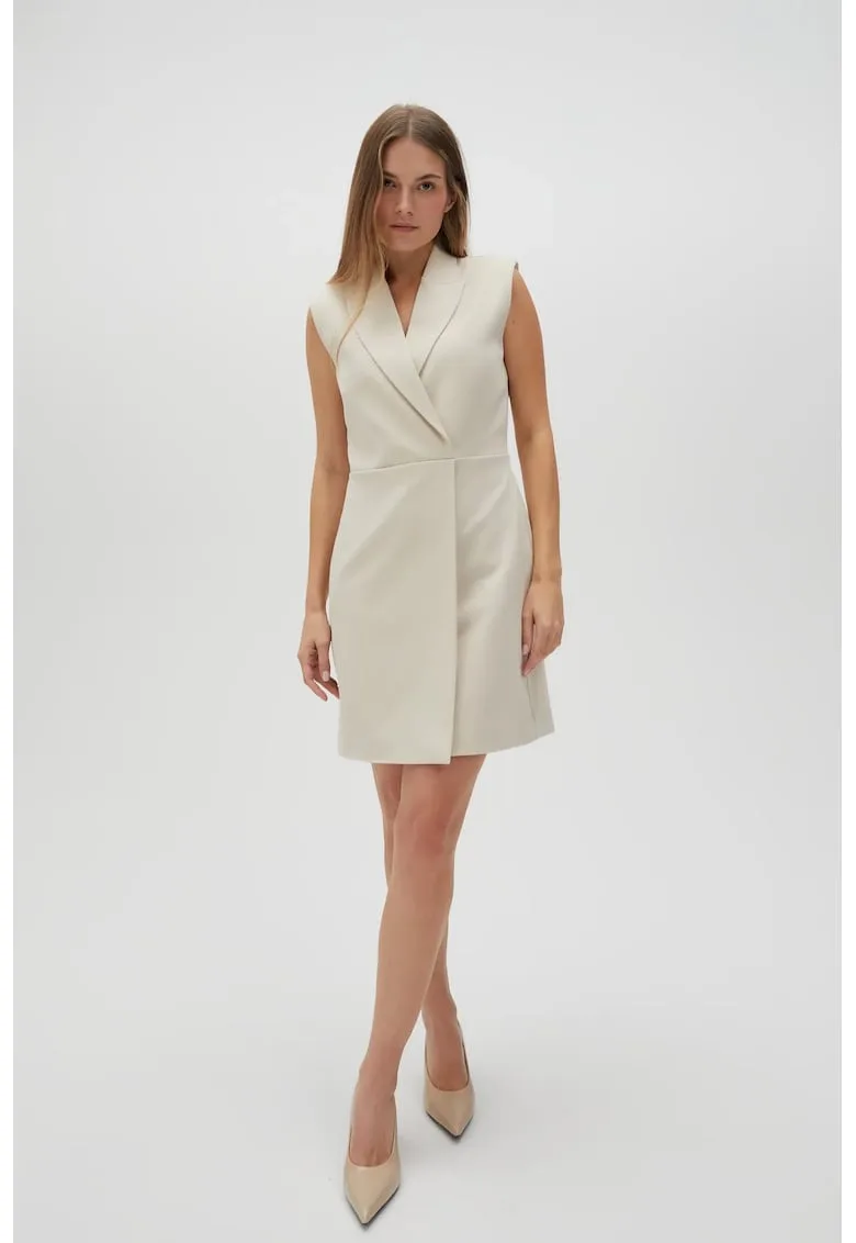 Rochie Bej ajustata - guler V -