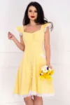 Rochie InPuff galbena cu volanase la umeri si broderie aplicata
