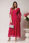 Rochie midi fucsia din voal cu decolteu