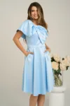 Rochie Moze eleganta din satin bleu cu funda la bust si bretea cu perle