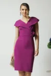 Rochie Moze eleganta din stofa magenta cu floare in talie