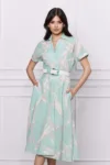 Rochie Vania verde mint cu imprimeuri bej si curea in talie