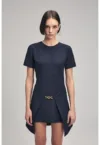 Rochie asimetrica cu detaliu de lant