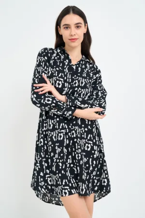 Rochie asimetrica cu model si maneci lungi