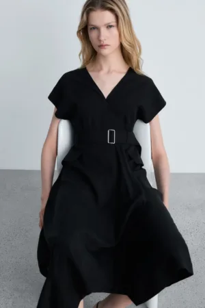 Rochie asimetrica din amestec de lyocell cu curea