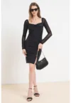 Rochie bodycon cu maneci lungi si slit lateral