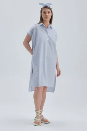 Rochie-camasa asimetrica cu slituri laterale