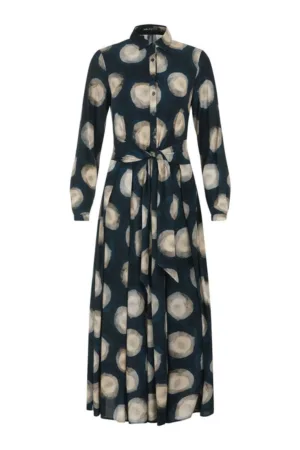 Rochie camasa cu buline supradimensionate