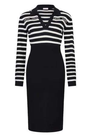 Rochie cambrata cu aplicatii din margele si dungi