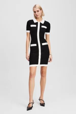 Rochie cambrata cu buzunare aplicate