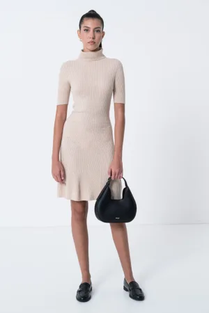 Rochie cambrata scurta din amestec de matase si casmir