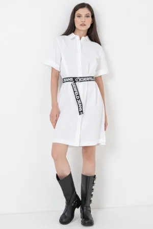 Rochie-camsa cu o curea cu model logo