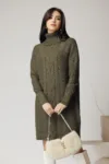 Rochie casual din tricot kaki cu guler inalt si model impletit