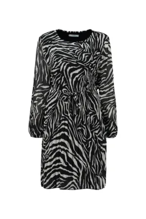 Rochie cu animal print si cordon subtire in talie