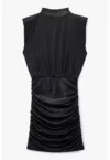 Rochie cu aspect lucios si volane