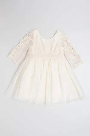 Rochie cu broderii florale