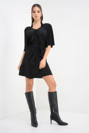 Rochie cu croiala dreapta - maneci medii si cordon in talie