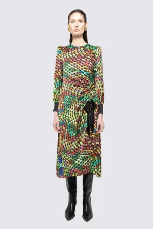 Rochie cu croiala in A si model 3D