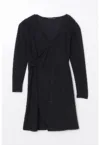Rochie cu decolteu in V si aspect stralucitor