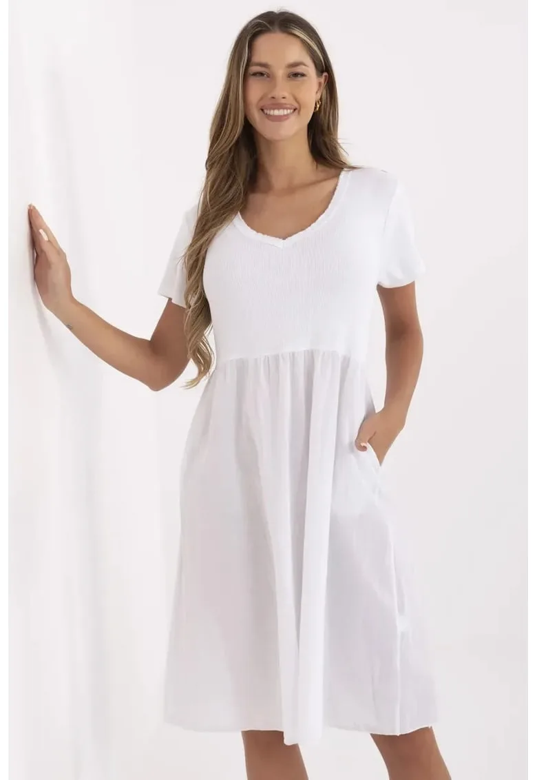 Rochie cu decolteu in V si buzunare laterale -