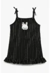 Rochie cu dungi si aplicatie