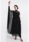 Rochie cu garnituri de dantela si maneci liliac