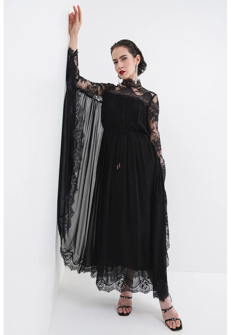 Rochie cu garnituri de dantela si maneci liliac